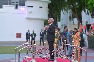 މިނިވަން ދުވަހުގެ ދިދަ ނެގުމުގައި ރައީސް ބައިވެރިވެވަޑައިގެންފި