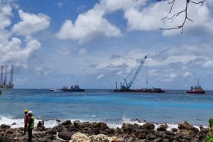 ވިލިމާލެ ފަރަށް އެރި ޕްލެޓްފޯމު 12 ދުވަސް ފަހުން ނަގައިފި