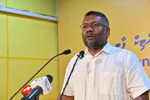 ސަރުކާރުން މިނިވަން މީޑިއާ ނިމުމަކަށް ގެނެސްފި: ފައްޔާޒް 