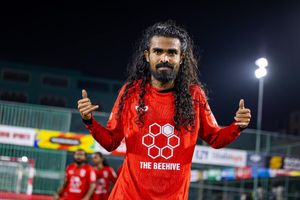 އިސްދޫ އަތުން ޕޮއިންޓެއް ހޯދައި ތިމަރަފުށި ގަދަ 16 އަށް 