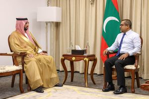 ގުޅުން ބަދަހި ކުރަންސައުދީ އެމްސަޑެރާއެކު މަޝްވަރާކުރައްވައިފި