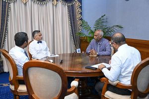 ވާނުވާ ބަންދުގެ މީހުން ޓެގު އަޅުވައި ދޫކޮށްލަން މަޝްވަރާކޮށްފި