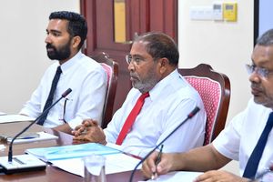 ތިނަދޫ އެއާޕޯޓު މަޝްރޫއުއާއެކު ކާޑެއްދޫ ތަރައްގީއަށް ހުރަސްތަކެއް