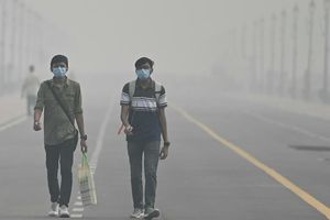 Heat, disease, air pollution: How climate change impacts health