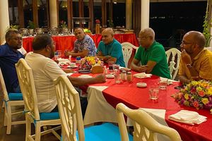 ރައީސް އާއި ގާސިމްގެ ބައްދަލުވުން: ރިޔާސީ އިންތިހާބާ ގުޅޭ އެއްވެސް މަޝްވަރާއެއް ނުކުރައްވާ