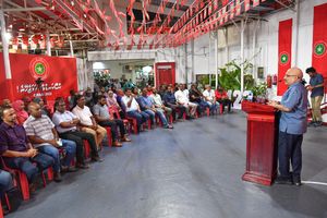 ދައުލަތް އޮތީ ދަރާފައި، ލޯނުތައް ދައްކާނެ ފައިސާއެއް ނެތް: ޖިހާދު