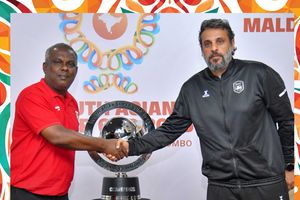 ލަންކާ ކޯޗު ދެެއްކީ ދިވެހި ސަޕޯޓަރުން ގިނަ ވާހަކަ
