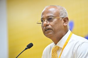 ވެރިކަމުގައި ތިބީ އަނގަ ހައްދު ޖަހަން ޖެހިފައިވާ މީހުން ކަމަށް އެބަ ބުނޭ: ސޯލިހު