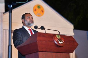 "ރައީސް ދައްކަވަމުން ގެންދަވަނީ ޖުމްހޫރީ ވެރިކަމުގެ މިސާލެއް"