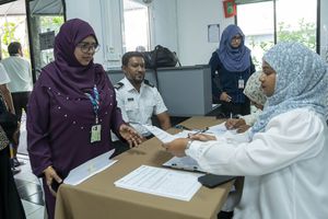 ކެންސަރު ސްރީނިން ޕްރޮގުރާމެއް އެއާޕޯޓުގައި ކުރިއަށް ގެންގޮސްފި