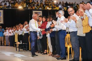 ވޯޓު ބައި ކުރަން އުޅޭ ކެންޑިޑޭޓަށް ފުރުސަތު ނުދެއްވާ: ރައީސް 