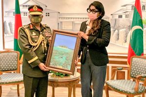 ބަންގްލަދޭޝްގެ އެހީއާ ގުޅޭގޮތުން މަޝްވަރާކޮށްފި 