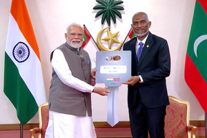 Gedhoruveriya housing units handed over to government