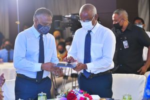 ނަފްސާނީ ދުޅަހެޔޮކަމުގެ ދާއިރާއިން 30 ސްކޮލަޝިޕް ހުޅުވާލަނީ