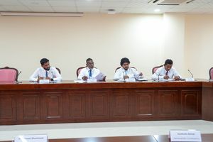ލޯނު ނެގި މައްސަލައިގައި މާލިއްޔަތު ކޮމެޓީ ހޫނުވެއްޖެ