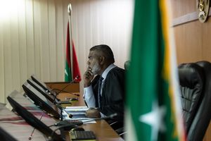 ހައިކޯޓުގައި އެއް ފަނޑިޔާރަކު ބައްލަވާ ފުރަތަމަ މައްސަލަ ފަށައިފި