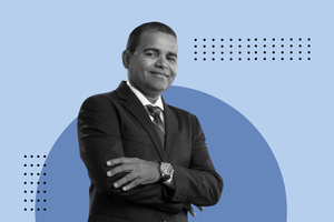 ޑޮލަރު މާރުކުރަން ޖެހޭތީ އާމިރު މަންސޫރު ވެސް ނުރުހިއްޖެ