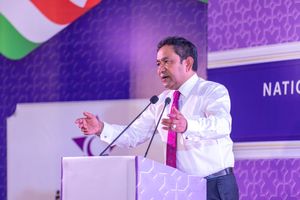 ވޯޓު ކަރުދާހުގައި ނަން އޮންނާނެ ކަމަށް ވިދާޅުވެ 2028 ގެ ރިޔާސީ ރޭހަށް ނުކުންނަވާނެކަން ޔާމީން އިއުލާނު ކުރައްވައިފި