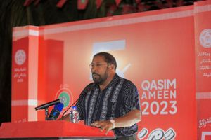 ކާޑެއްދޫ އެއާޕޯޓް ބޮޑުކުރަން ގާސިމް ވައުދުވެވަޑައިގެންފި