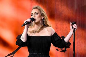 Hello? Don't throw stuff at us, Adele urges fans