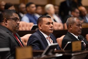 "ރާއްޖޭގައި ޖެހިލުމެއްނެތި ކޮރަޕްޝަން ހިންގުން އާންމުވެއްޖެ"
