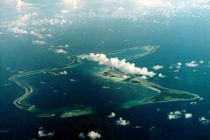 ޗާގޯސް މޮރިޝަސްއާ ހަވާލުކޮށްފި