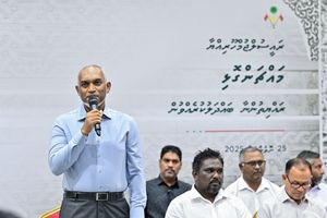 "ދިވެހީންގެރާއްޖޭ"ގައި އޮތް އިންސާފާއި ހަމަހަމަކަން!