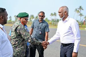 ހއ. އަށް ކުރެއްވި ދަތުރަށްފަހު ރައީސް މާލެ ވަޑައިގެންފި