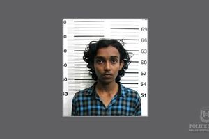 "އާގިލް މަރާލަން ވަޅި ހިފައިގެން ދުވިތަން ފުޓޭޖުން ފެނުނު"