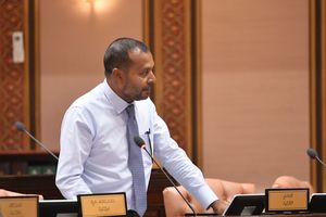 އިންތިހާބަށް ނުފޫޒު ފޯރުވާ ކަމަށް ބުނެ މަޖިލީހަށް ކުއްލި މައްސަލަ