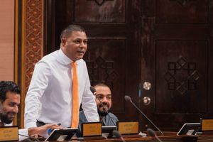 ދެ އަހަރުގެ ބަޖެޓު ހުސްވިއިރު ދާއިރާގެ އެއްވެސް މަޝްރޫއެއް ނުނިމޭ
