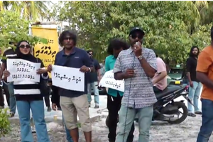 ބޯ ގުދު ނުކުރާނެ ކަމަށް ބުނެ ޓެކްސީ ޑްރައިވަރުން އިހުތިޖާޖަށް