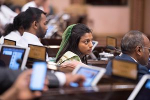 ބަހުސް ކުރަން ވެސް އެމްޑީޕީން ހުރަސްއަޅާތީ އީވާ މާޔޫސްވެފައި