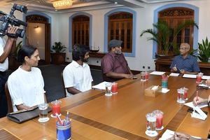 މިއުޒީޝަނުންނަށް ރާއްޖެއާއި ރާއްޖެއިން ބޭރުން ފުރުސަތު ހޯދަދެނީ