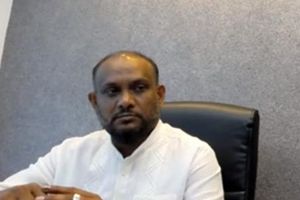 އަންމަޓީ ރާއްޖެ ނައީ އޭނާއަށް ގެއްލުމެއް ދީފާނެ ކަމުގެ ބިރު އޮތުމުން: ވަކީލް