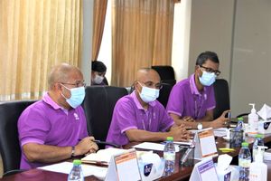 ލޮކްޑައުންގައި އޮތް ރަށްތަކަށް ވޯޓުލާ ދުވަހު ދަތުރުކުރެވޭގޮތް ހަދަން މަޝްވަރާކުރަނީ