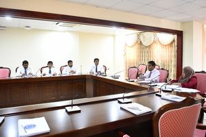 އެކެއްގެ ނަމުގައި އެތައް ހާސް ސިމް ކާޑެއް، ހުއްޓުވޭނެ ގޮތެއް ނެތް