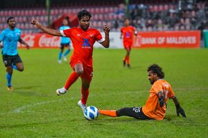 ޓެންޓް ކަޓައި، ކުޑަ ހެންވޭރު ސެމީ އަށް 