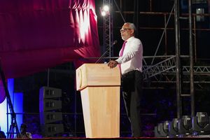 އަބްދުއްރަހީމްގެ ރައްދު: ޔާމީން ފިލައިގެން ބޭރަށް ވަޑައިނުގަންނަވާނެ، ނެރުނީ ބޭކާރު އަމުރެއް!