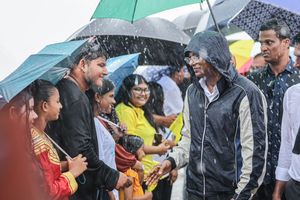 މޫސުން ގޯސްވިޔަސް ރައީސްގެ ހުވަދޫ ކެމްޕެއިން ކުރިއަށް 