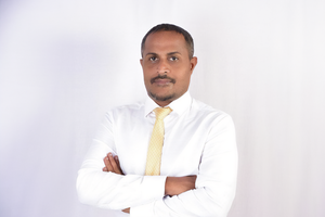 އާޔަތުﷲ މަޖިލީހަށް ވާދަ މިކުރަނީ ތަޖުރިބާއާއެކު!