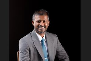 ހުޅުޖަހަން ހިތްވަރުދިން ޒިހާން ހައްޔަރުކޮށްފި