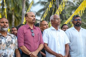 އުމަރުގެ ރަނިންމޭޓު މާޒް ސަލީމްގެ ތާއީދު ރައީސް ސޯލިހަށް