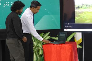 ފުވައްމުލަކު ކައުންސިލުން ކުދި ލޯނުތަކެއް ދޫކުރަނީ