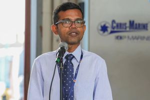 ޝަރުތު ހަމަނުވިޔަސް ސްޓެލްކޯއަށް ގިނަ މުވައްޒަފުންތަކެއް ނަގަނީ