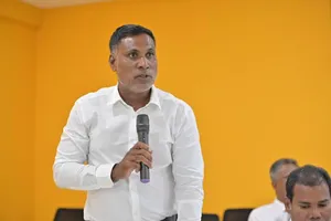 ހިނގަހިނގާ އޮތް ދައުރެއް ބަދަލުކުރުމަކީ ނުރައްކަލެއް: ޝަމްހީދު