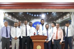ރައީސް އަޒުލު ކުރެވޭނީ އަޅުގަނޑުމެންގެ ފުރާނަ ދުއްވާލާފަ: ސަލީމް