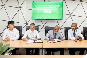 Settlement agreement with Chinese company for road project