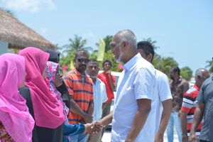 ގިނަ ރައްޔިތުން ތިބޭ ތަންތަނަށް އިސްކަންދޭނަން: މުއިއްޒު