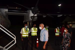 ށ އަދި ރ.ގެ ދަތުރު ނިންމަވާލައްވައި ރައީސް މާލެ ވަޑައިގެންފި